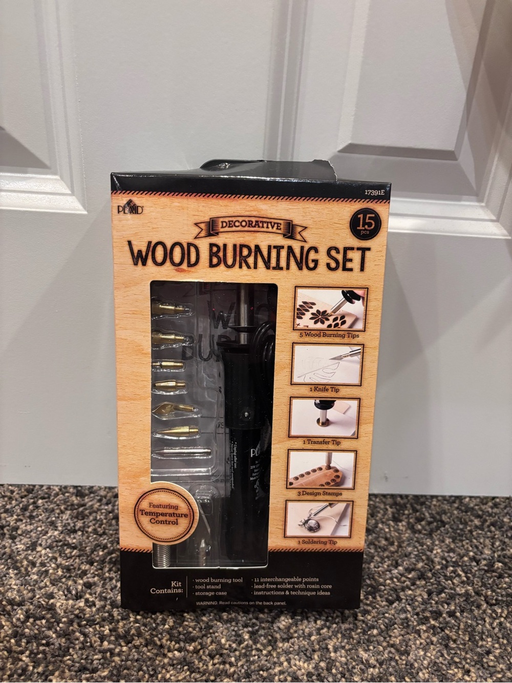 Decorative Wood Burning Set - Black and Wood Tone